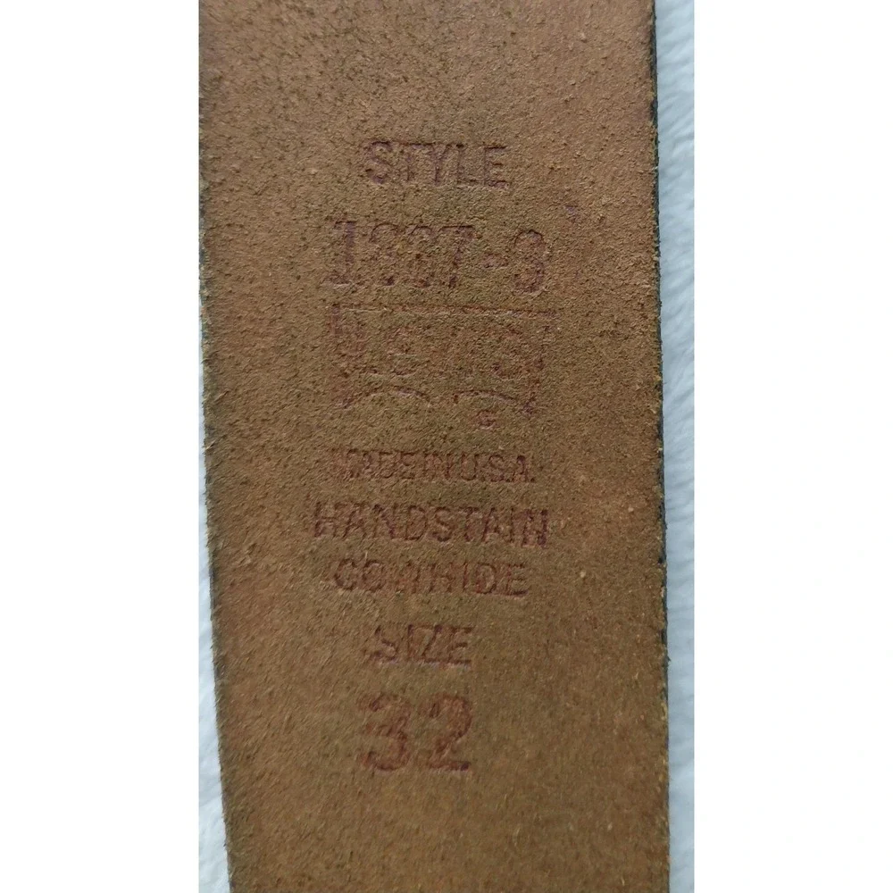 Levi Strauss & Co Brown Leather Belt Rectangular Logo Buckle 1.5in Sz 32 USA